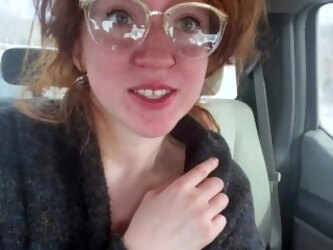 Horny Soccer Mom Cums In Back Seat